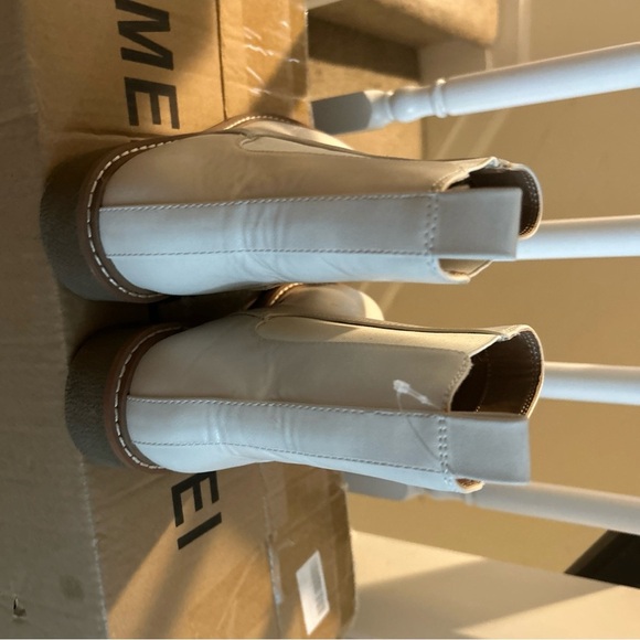 Universal Thread White Faux Leather Men’s Boots Size 7.5 - Picture 7 of 10